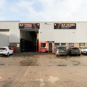 B P Tyres Ltd | Kingsteignton Tyres