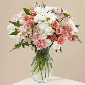 It's just, a little blush! Whoever you're sending this bouquet to, your loved ones are sure to crush hard on these gorgeous pink and white shades.