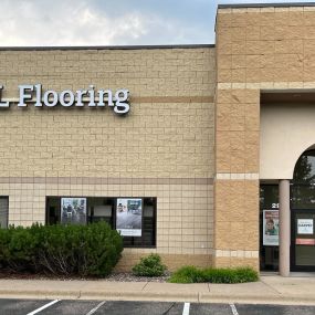 LL Flooring #1089 Chanhassen | 2973 Water Tower Place | Storefront