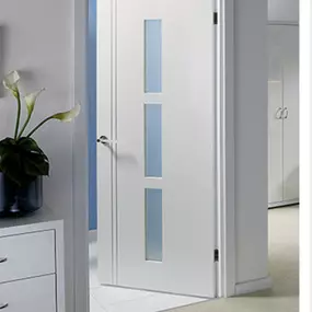 puerta-lacada-pratdellobregat.jpg