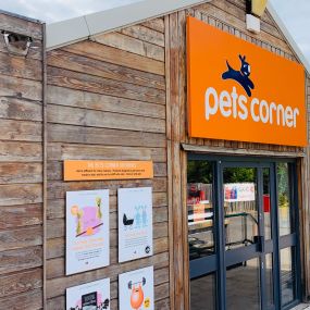 Pets Corner Windlesham Exterior