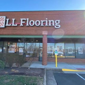 LL Flooring #1346 Manassas | 10356 Festival Lane | Storefront