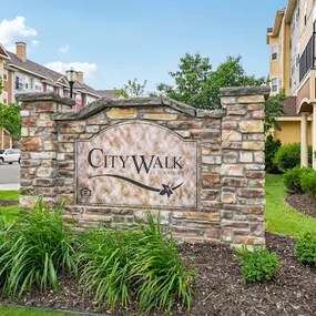 Bild von City Walk at Woodbury Apartments