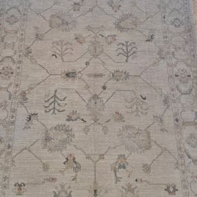 Bild von Azra Oriental Rugs