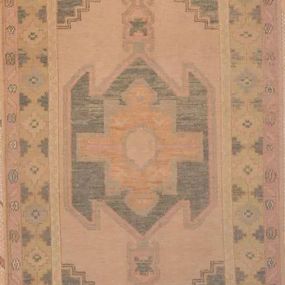 Bild von Azra Oriental Rugs