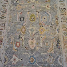 Bild von Azra Oriental Rugs