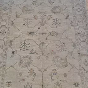 Bild von Azra Oriental Rugs