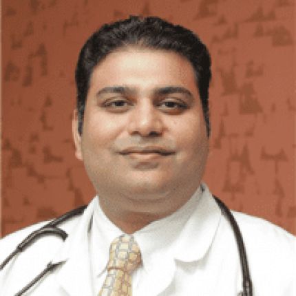 Logótipo de New Tampa Internal Medicine Associates: Zubair Farooqui, MD