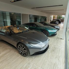 Bild von Aston Martin London Western Avenue