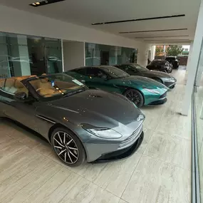 Bild von Aston Martin London Western Avenue