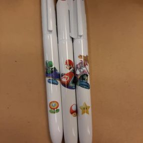 bic à 4 couleurs super Mario Ets. Troisfontaines