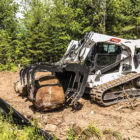Bobcat-T770 Track Loader