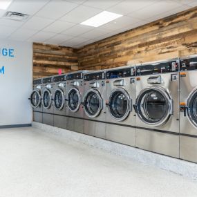 Bild von So Fresh N So Clean Laundromat