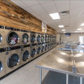 Bild von So Fresh N So Clean Laundromat