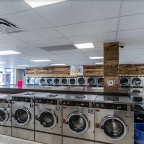 Bild von So Fresh N So Clean Laundromat