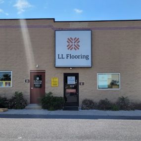 LL Flooring #1088 Martinsburg | 85 Lynn Haven Drive | Storefront