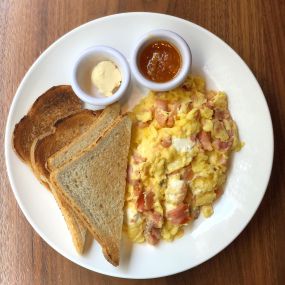 Breakfast Smoked Salmon and Scrambled Eggs