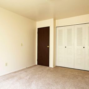 Bedrooms with Large Closets