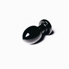 Polodrahokam Obsidián anální kolík je ideální zesilovač a aktivační spouštěč dalších erotogenních zón ve vašem těle.


Velikost 8 x 4 cm.
Přírodní Obsidián určený k intimní masáži.
Hladký povrch.