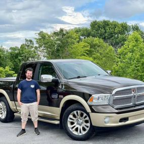 ???? Big thanks to Robert Campbell on making the drive from North Carolina to purchase this BEAUTIFUL Ram Longhorn Laramie pick up truck! If John Wayne was still around this is the truck he would drive! Enjoy it my friend! ????????
#nobodytopsarockytopdeal