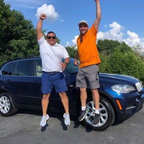 ???? With deals this good you will be jumping for joy! Just ask Sergio, our friend and newest member of the Rocky Top family! We had a great time helping him find this beautiful BMW X-5! Thank you for your business! ???? #homesweethomedeal