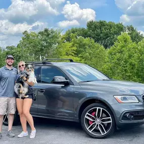 Our new friend Erin drove down from Virginia and went home in this sweet Audi Q7! We know you will be cruising ????????‍♂️ the highways for years to come in your beautiful new Q7!! Welcome to the Rocky Top Motors Family!! ????