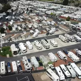 Treasure Island Mobile Home & RV Park offers the ideal short-term and long-term RV park for those seeking supreme convenience while taking in the sites of San Francisco.