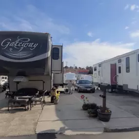 Are you looking for the perfect RV parking spot near San Francisco? Treasure Island Mobile Home & RV Park offers long- and short-term pet-friendly RV parking! We also offer dry storage rental space. Give us a call to learn more!