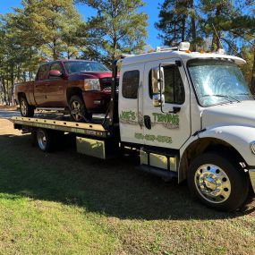 Provides the most professional towing service!