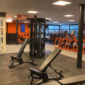 Basic-Fit Lelystad Badweg 24/7 - free weight zone