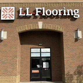 LL Flooring #1397 Appleton | 1810 N Casaloma Drive | Storefront