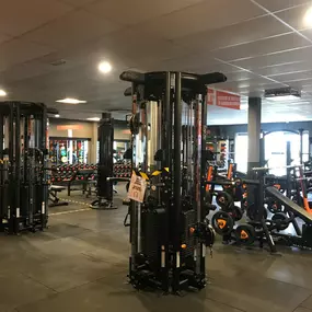 Basic-Fit Nieuwerkerk aan den Ijssel Iersestraat - free weight zone