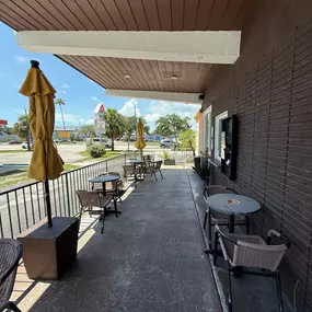 Outdoor Seating & Walk-Up Window Kahwa West