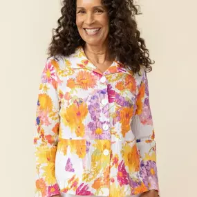 Are you ready for Spring color in your wardrobe? The blouse on the blonde model is available at our Sandusky boutique. The blouse on the brunette is available at our Harbor Light Landing boutique.