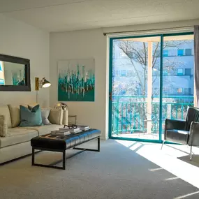 Decorated Living
