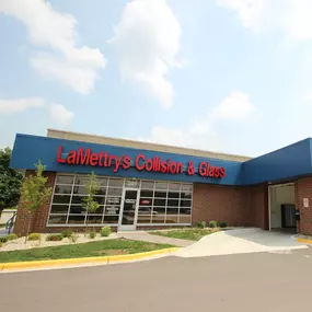 Bild von LaMettry's Collision, Inc. of Richfield