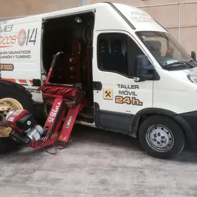 Palma_Neumaticos_014_Taller_movil.jpg