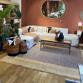 Nouvelle scénographie PE23