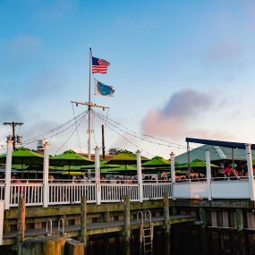 The Wharfside Patio Bar