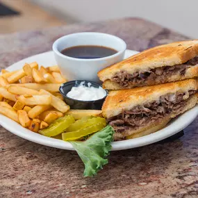 Cappy’s Prime Rib Melt