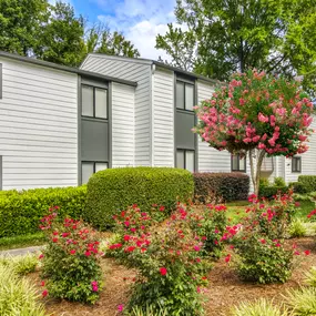 Classic apartment exterior at Camden Foxcroft in Charlotte North Carolina