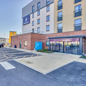 Premier Inn Scarborough (North Bay) exterior