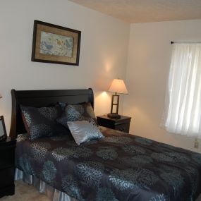 Hickory Village Apartments Bedroom