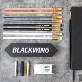Blackwing paint tool kit