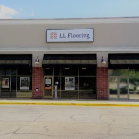 LL Flooring #1399 Dothan | 3500 Ross Clark Circle | Storefront