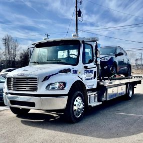 Call today for a towing company you can count on!