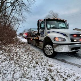 Call today for a towing company you can count on!