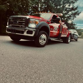 Call today for a towing company you can count on!