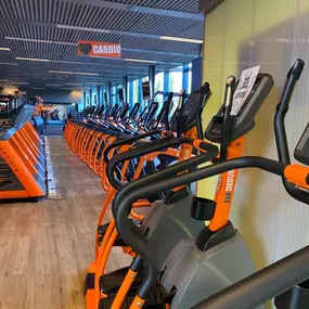 Basic-Fit Vlissingen Baskensburgplein 24/7 -cardio