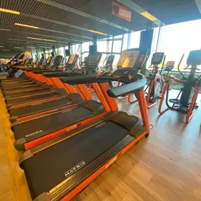 Basic-Fit Vlissingen Baskensburgplein 24/7 - cardio